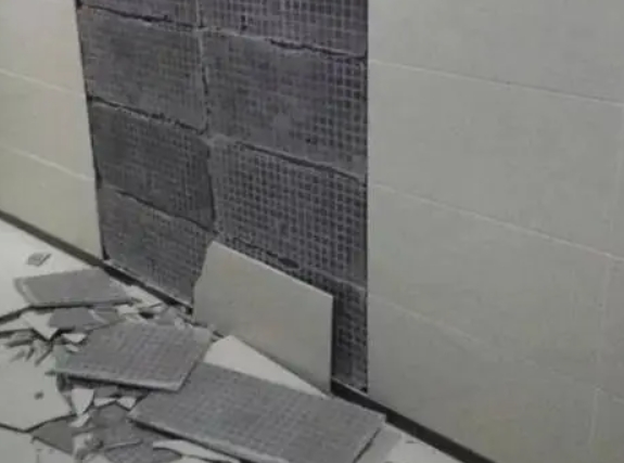 掇刀瓷砖空鼓维修公司分享下掇刀墙砖松动维修的知识